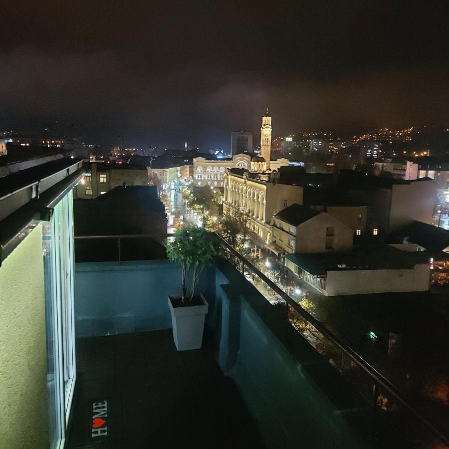 Apartman Pozoriste Penthaus Banja Luka Kültér fotó